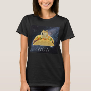 Camiseta Doge WOW Tacos no espaço memes com estrelas #Dogri