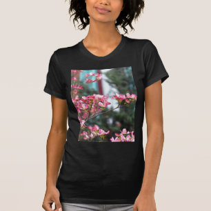 Camiseta Dogwood cor-de-rosa