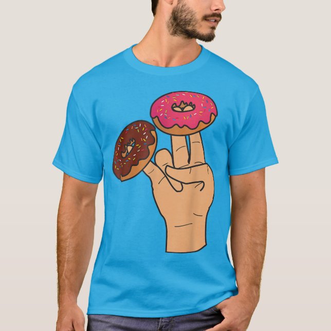 Camiseta Dois Na Rosa No Chocante Engraçado (Frente)