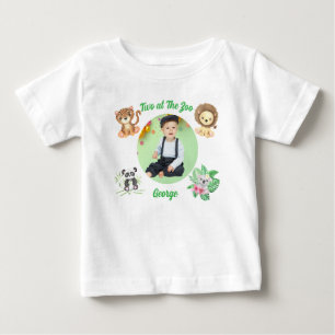 Camiseta Dois no Zoológico  Animais da Selva Safari Anivers