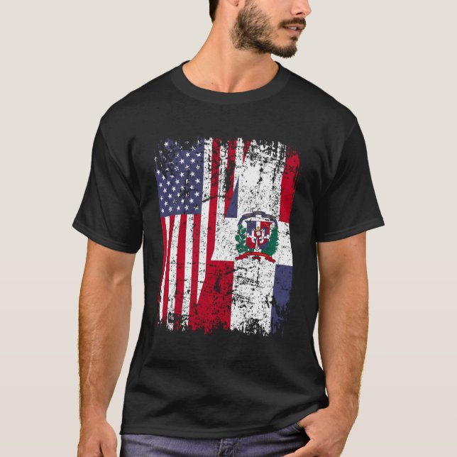 Camiseta Dominican Roots Half American Flag Dominican Flag (Frente)