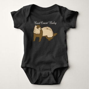 Camiseta Doninha bonito do bebê da costa leste