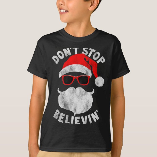 Camiseta Don't Stop Believing Shades Santa Christmas Tee Lo (Frente)