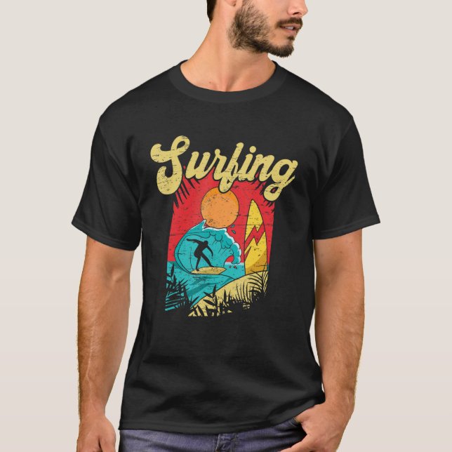 Camiseta Don't Stop Surfing Extreme Sports Sea Waves Surfer (Frente)