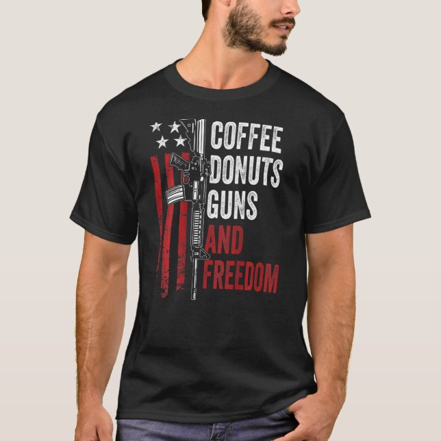Camiseta Donuts de Café Armas Liberdade Arma Ar15 EUA nas C (Frente)