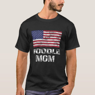 Camiseta Doodle Mãe dos EUA Bandeira Patriótica Goldendoodl