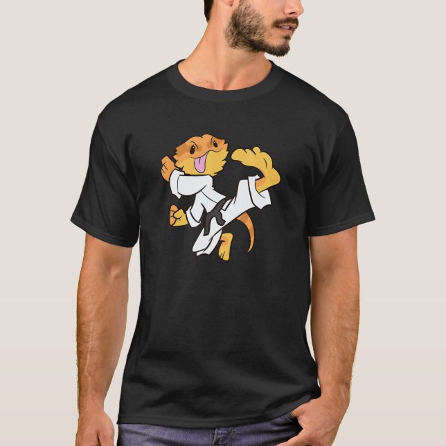 Camiseta Dragão Barbudo Clássico Samurai de Karatê Lagarto  (Frente)