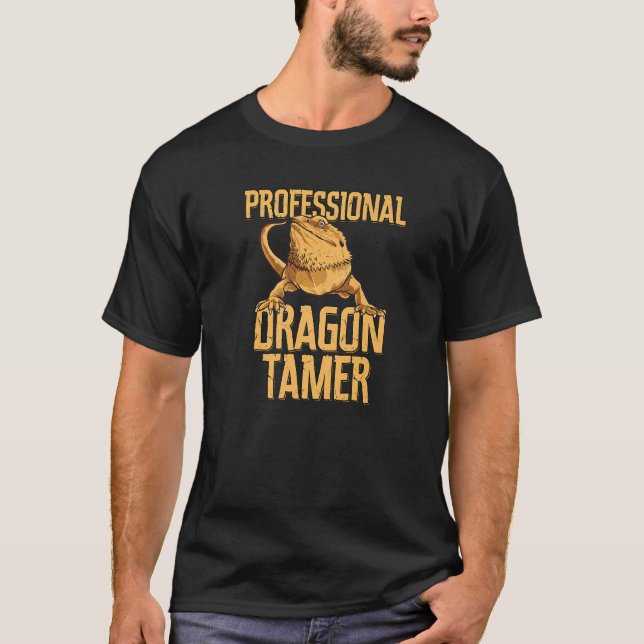 Camiseta Dragão de Lizard, Dragão Profissional, de Pet Bear (Frente)