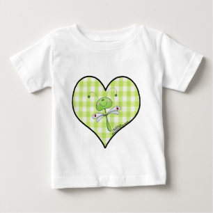 Camiseta Dragon Fly em um coração verde de gingham