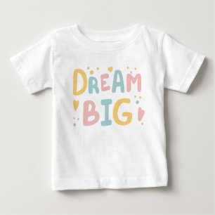 Camiseta Dream Big Pastel Hearts