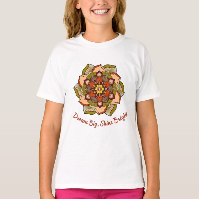 Camiseta Dream Big, Shine Bright Children's Mandala (Frente)
