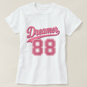 Camiseta Dreamer 88 Design de Letra Estilosa