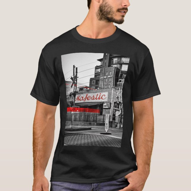 Camiseta Driving Down Dickson By The Majestic Lounge Select (Frente)