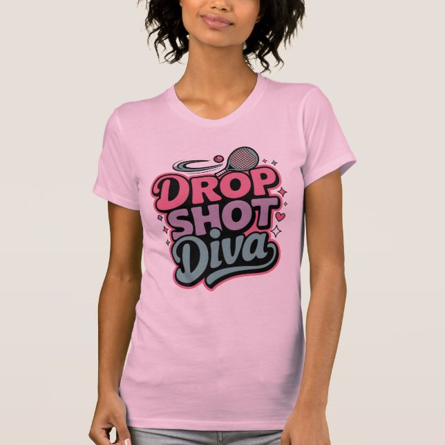 Camiseta Drop Shot Diva – Fierce Pickleball Player (Frente)