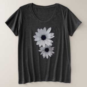 Camiseta duas flores brancas