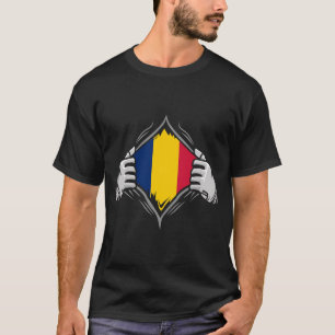 Camiseta Duas Mãos Ripando Bandeira Reveladora do Chade