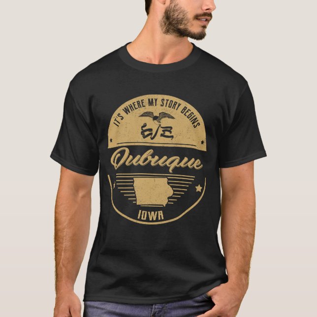 Camiseta Dubuque Iowa É onde minha história começa (Frente)