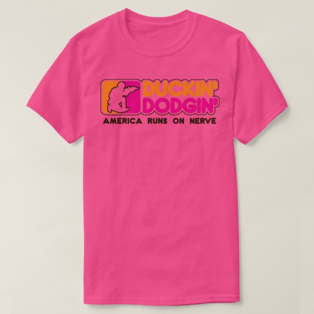 Camiseta Duckin e Dodgin US Armed (Frente do Design)