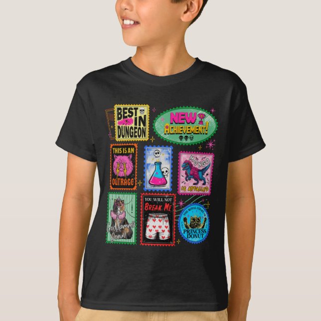 Camiseta Dungeon Crawler Carl Retro Funny  (Frente)