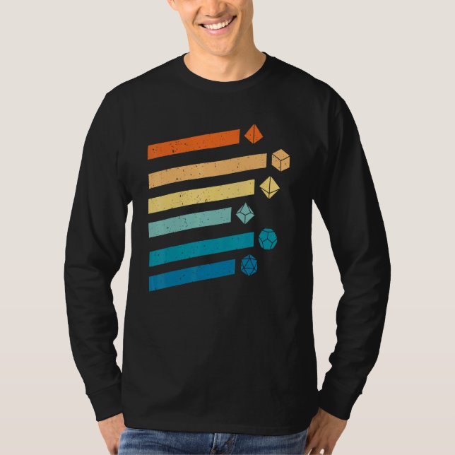 Camiseta Dungeons Dice D20 Dragões Retro D20 Rpg (Frente)