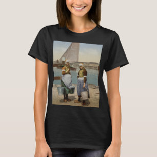 Camiseta Dutch Girls from Marken Island (c. 1900)