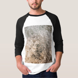 Camiseta Dynamic Ocean Waves and Sea Foam Abstract