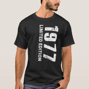 Camiseta e 1977