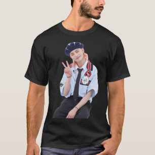 Camiseta E:\AnhgocUpZZ\STRAY KIDS SKZ HWANG HYUNJIN STAY BA