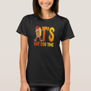 Camiseta É Cachorro Quente Cachorro Passando Em Uma Pedra C