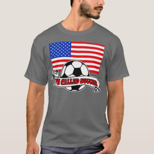 Camiseta É CHAMADO FUTEBOL com Bandeira Americana e Bola