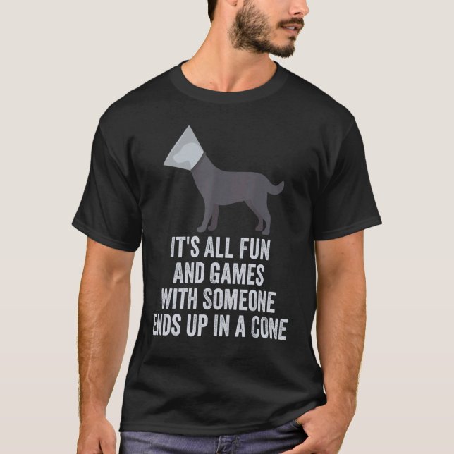 Camiseta É divertido e jogos com alguém acaba em um C (Frente)