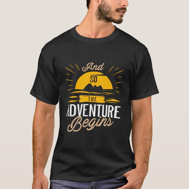 Camiseta E Então A Aventura Começa A Viagem De Camg Road (Frente)