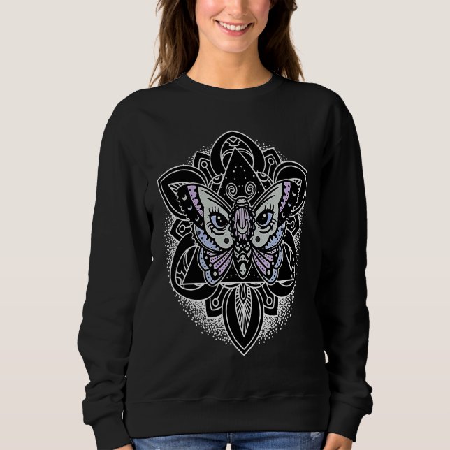 Camiseta E Girl Occult Aesthetic Moth Pastel Goth Occult Wi (Frente)