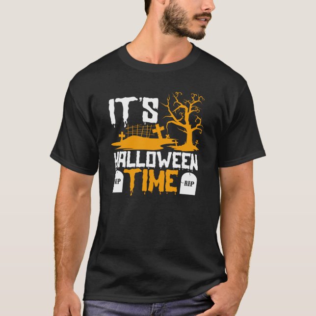 Camiseta É Halloween Time Spooky Graveyard Costume T-Sh (Frente)