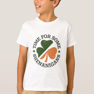 Camiseta É hora de St. Patrick fazer algumas travessuras Tr