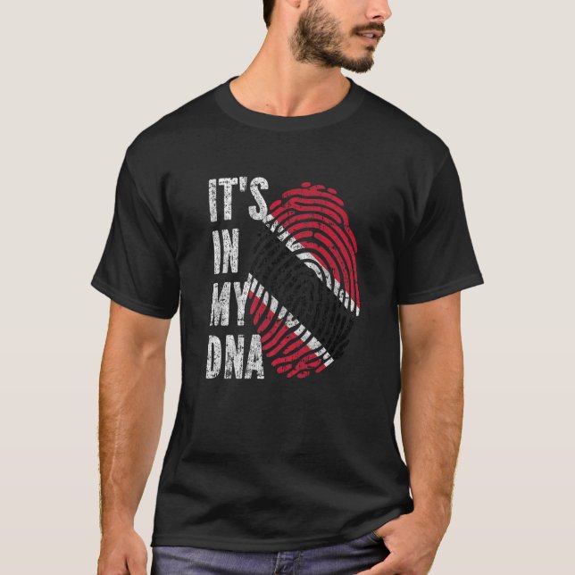Camiseta É NO MEU DNA, Trinidad e Tobago, Sinalizador Men M (Frente)