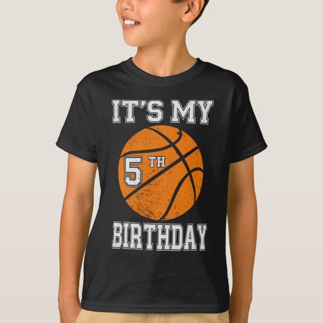 Camiseta É o Meu 5º Aniversário de Basquete (Frente)