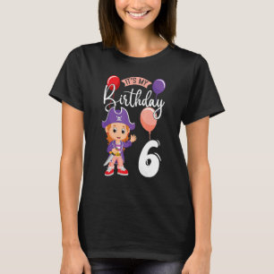 Camiseta É o meu aniversário 6 Partido Pirata, que foi cons