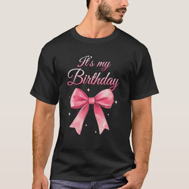 Camiseta É o meu aniversário, Arco rosa, coquetinha, Aniver (Frente)
