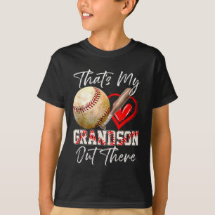 Camiseta É o meu neto lá fora, a vovó de beisebol.