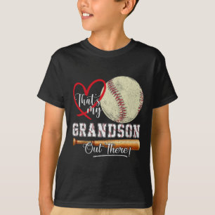 Camiseta É o meu neto lá fora, a vovó de beisebol.