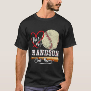 Camiseta É o meu neto lá fora, a vovó de beisebol.