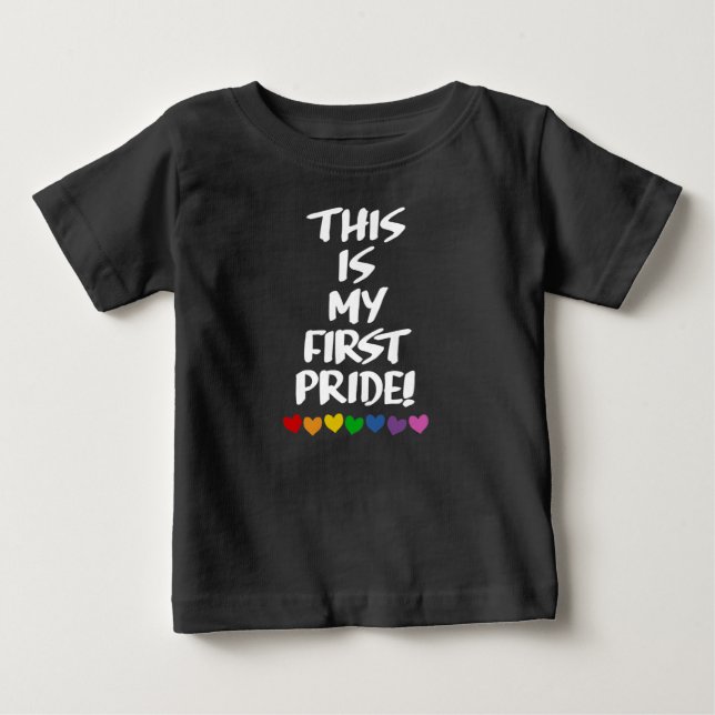 CAMISETA É O MEU PRIMEIRO ORGULHO. (Frente)