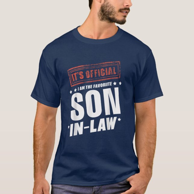 Camiseta É oficial, sou o filho favorito na lei. (Frente)