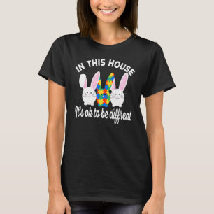 Camiseta É Okay Ser Diferente Puzzle Bunny Autismo Páscoa