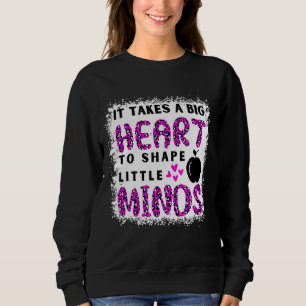 Camiseta É Preciso Um Grande Coração Para Formar Pequenas M
