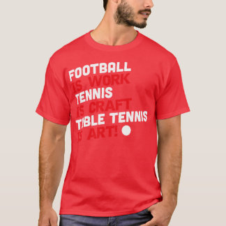 Camiseta é tênis de trabalho é mesa artesanato tênis é arte