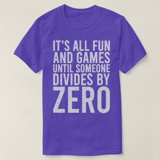 Camiseta É Tudo Divertido E Jogos Até Que Alguém Se Divida  (Frente do Design)