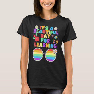 Camiseta É Um Belo Dia Para Aprender Cute Retro Flor