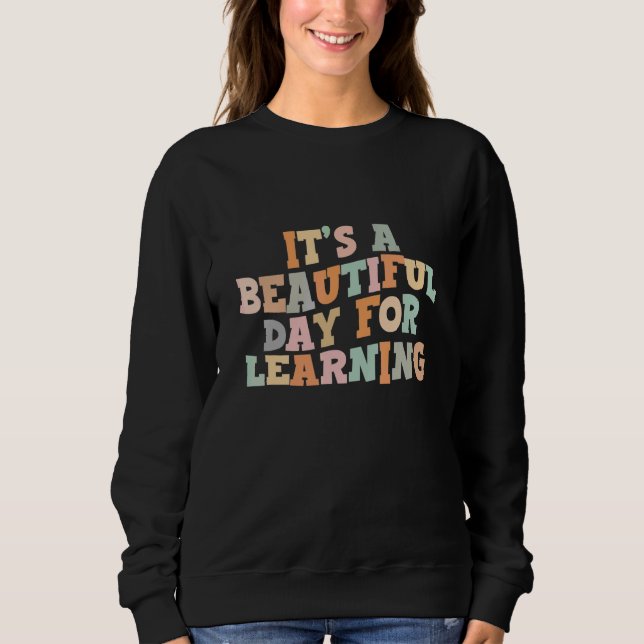 Camiseta É Um Belo Dia Para Aprender Retro Professor Estuda (Frente)